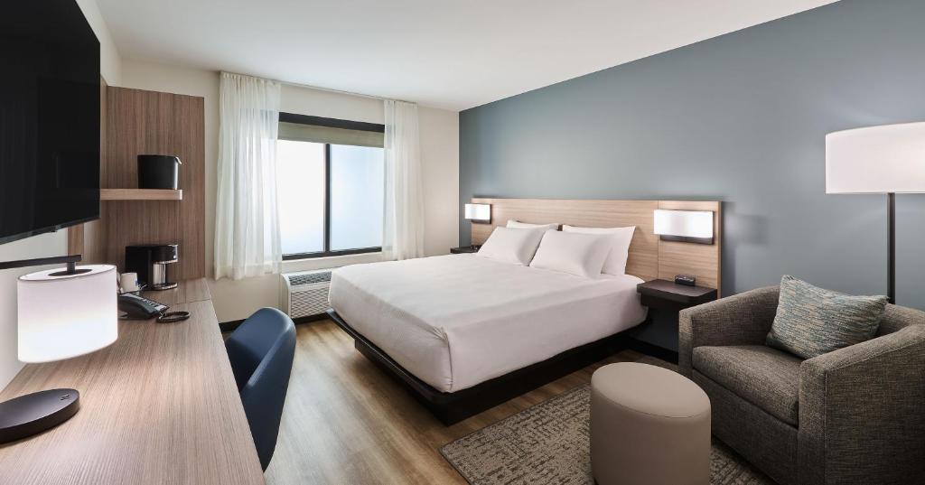 Hampton Inn & Suites Pigeon Forge On The Parkway - 