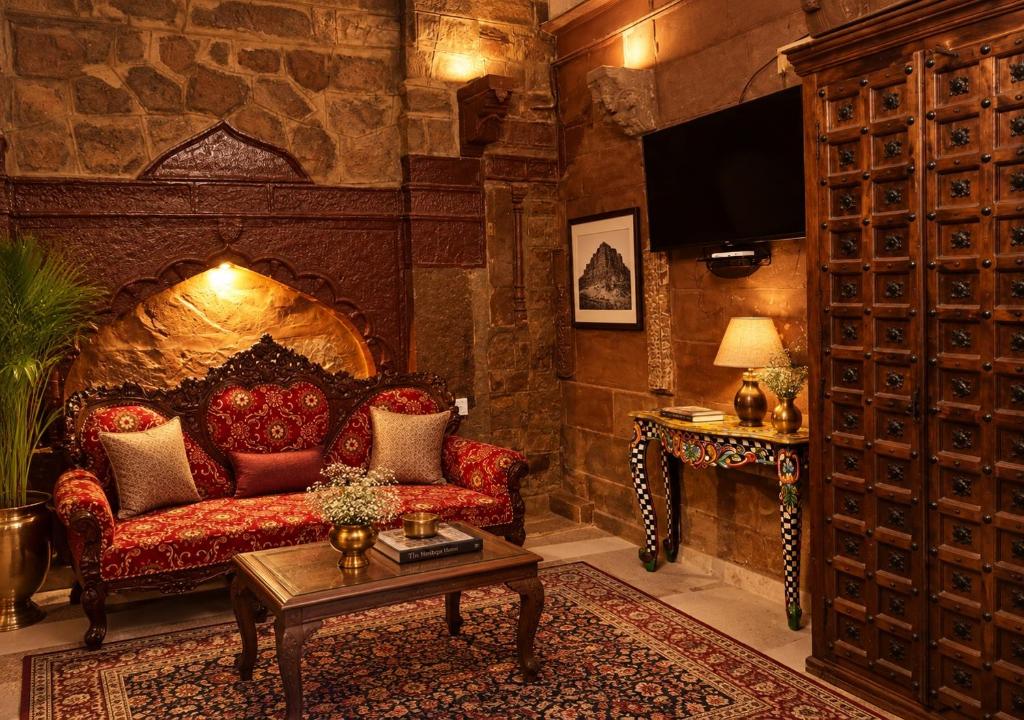 JHANKAR Haveli - 