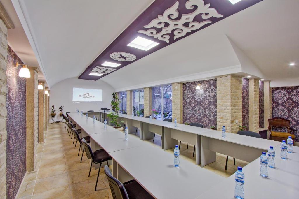 Konferenční prostory v ubytování Kausar Hotel