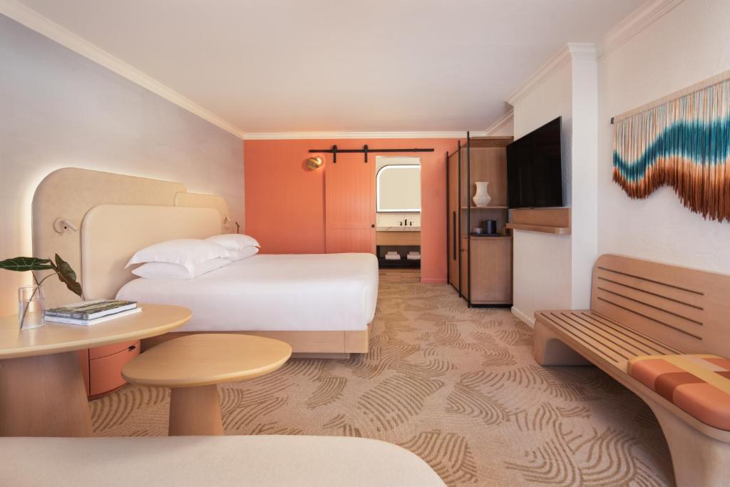 The Scottsdale Plaza Resort & Villas - 
