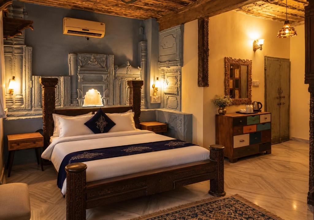 JHANKAR Haveli - 