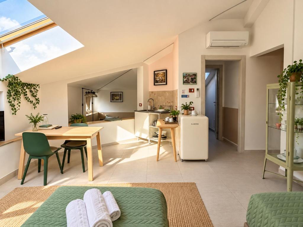 Stella House B&B + Free park