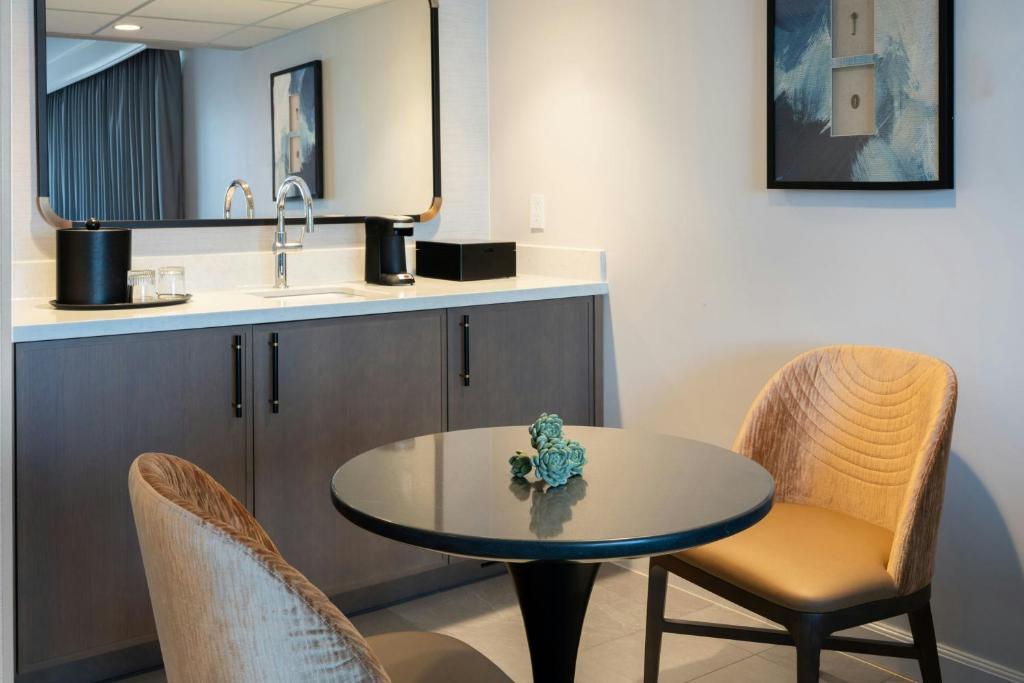 New Orleans Marriott - 