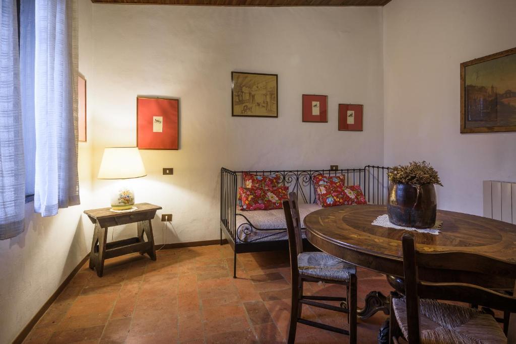 Romitorio di Castiglione del Lago - Appartement De Deux Chambres Avec Balcon