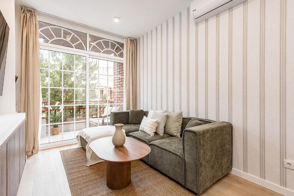 Charming Apartment near Plaza Espanya