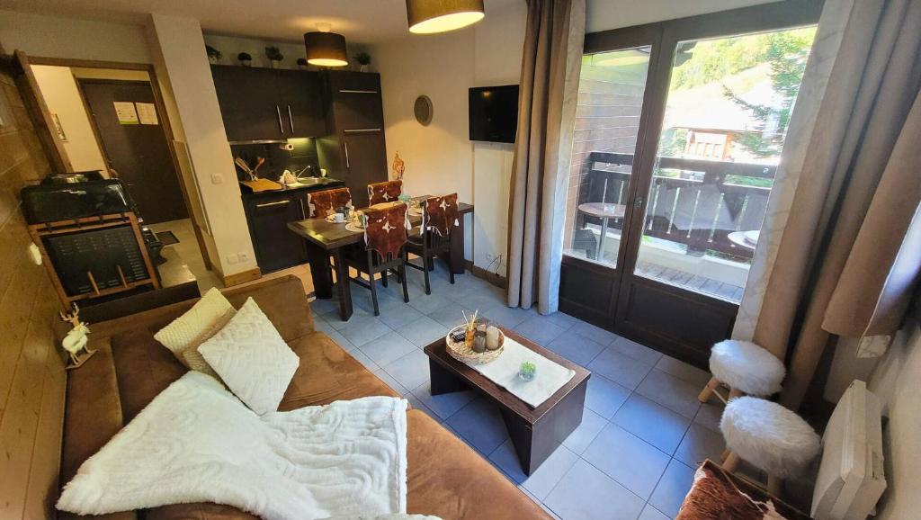 Résidence Fermes Emiguy - Appartement 4 personnes, dans résidence avec piscine MAE-0833