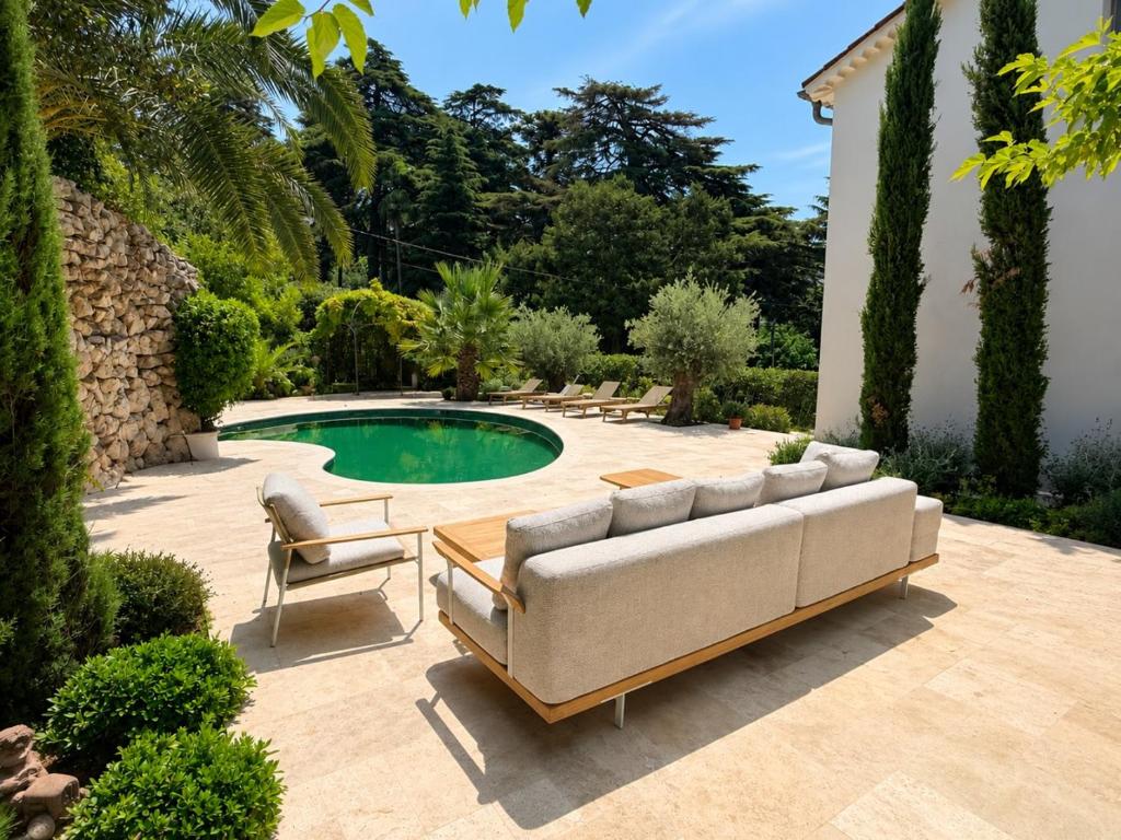 FRGK Luxury New 6BR Villa with Pool Near Beach Cannes