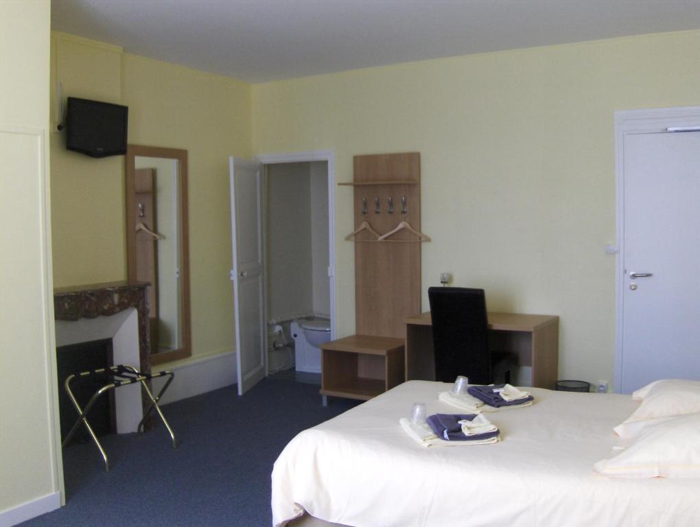 La Tour de Crecy - Triple Room