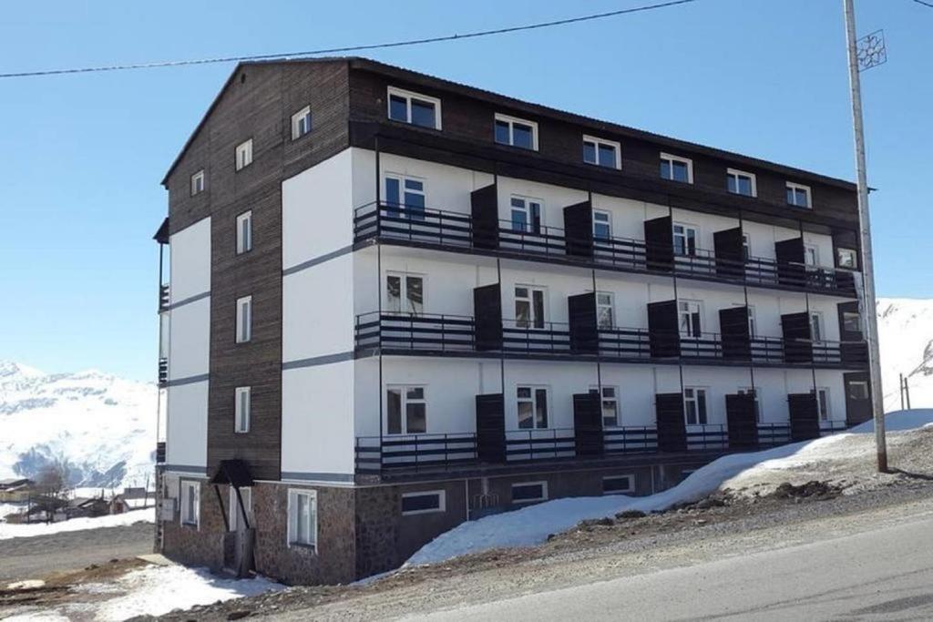 Budova, kde se apartmán nachází