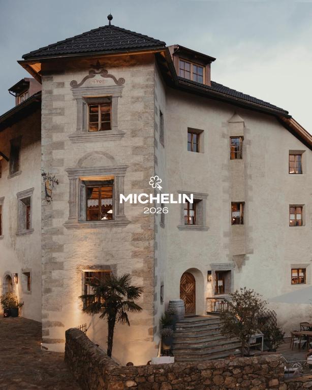 Hotel Ansitz Steinbock photo 1