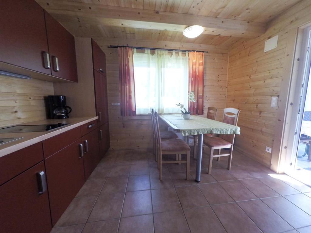 Köök või kööginurk majutusasutuses Ferienhaus Blasge