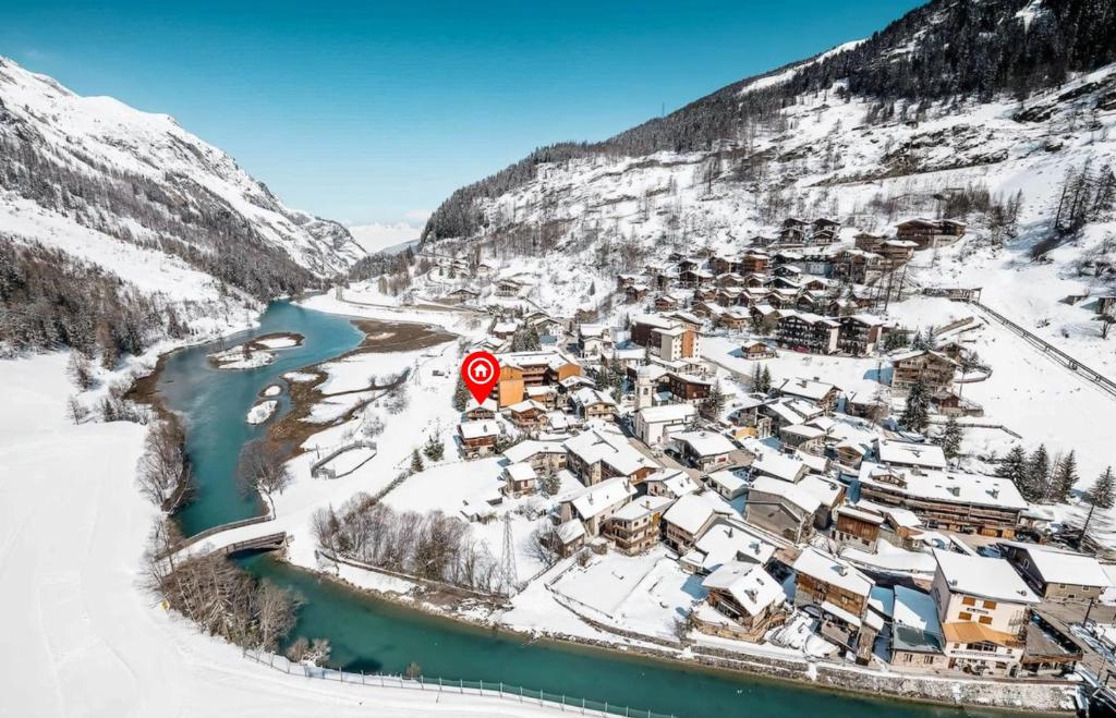 Casa-Chalet Brizolée avec vue sur le lac à Tignes – photo 29