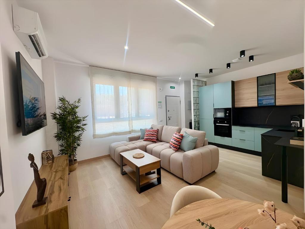 Suite Metropolitano Airport Madrid Canillejas