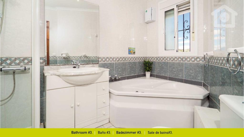 Koupelna v ubytování Solhabitat Moraira Diva