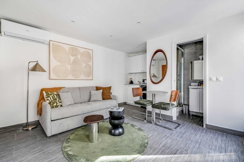 Charming Studio A C 2P - Sentier