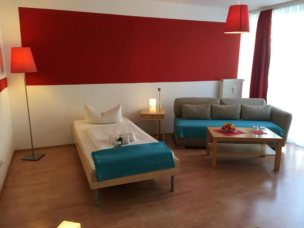 Hotel & Apartments Altstadtperle - Standard Single Room