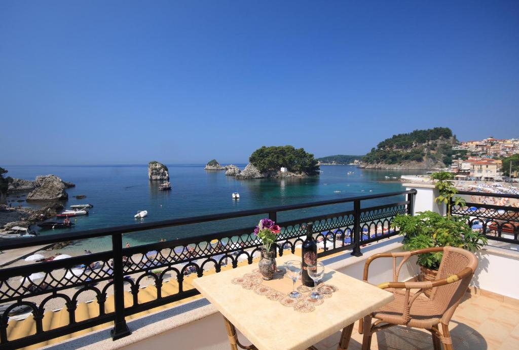 Villa Coralli - Housity