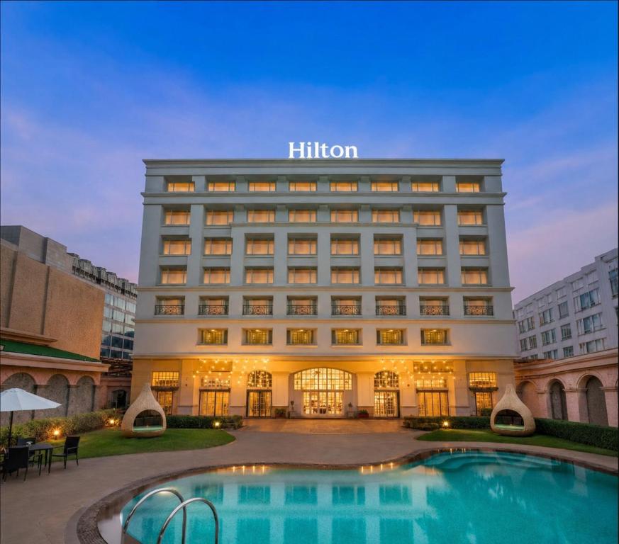 Hilton Mumbai International Airport Hotel در بمبئی