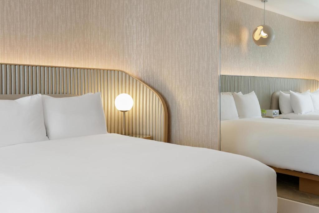 Andaz Miami Beach Resort & Spa photo 2