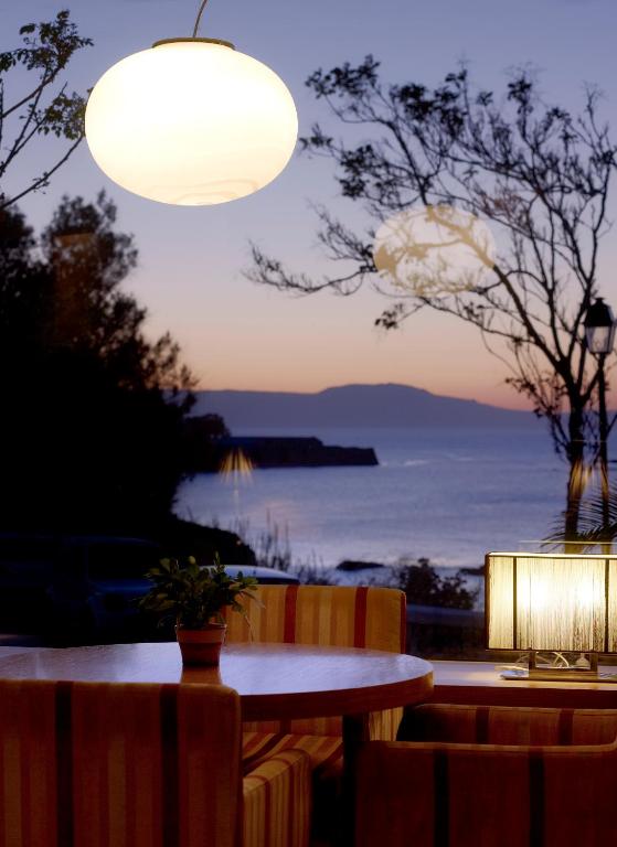 Irida Hotel - Resim 1