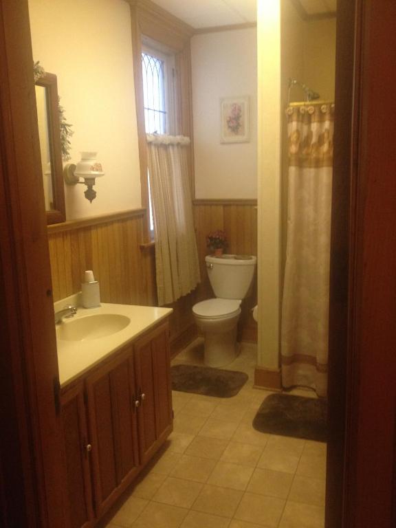 Bagno di Victorian Charm Inn
