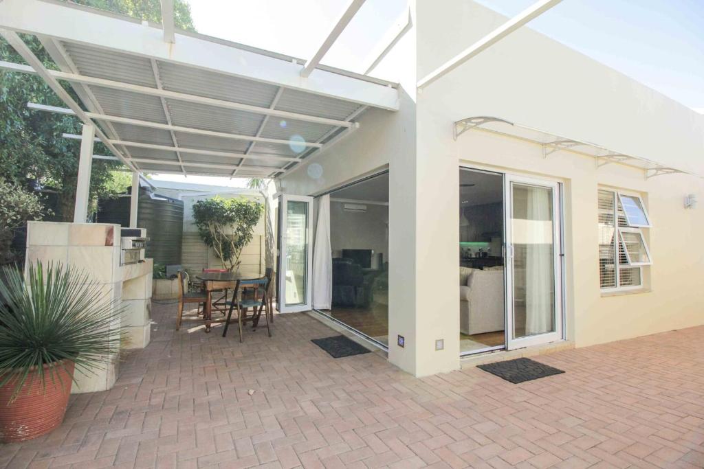 Apartment on Constance Road - Apartment - Ground Floor