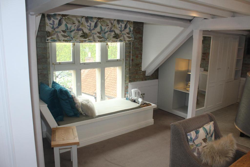 Castle Hotel & Apartments - Suite Junior