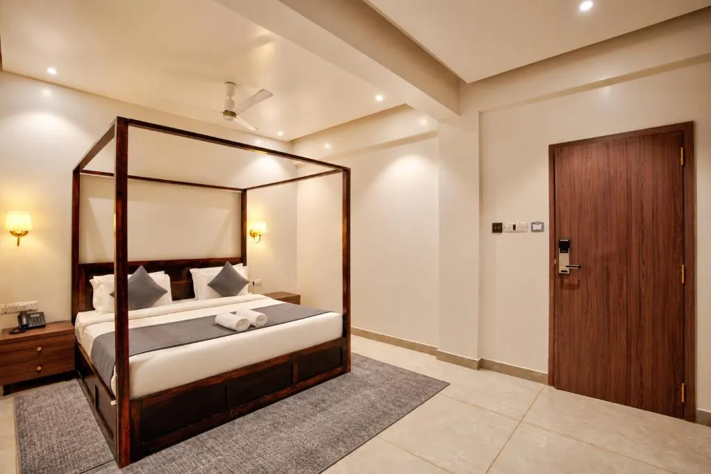 Deluxe Queen Suite