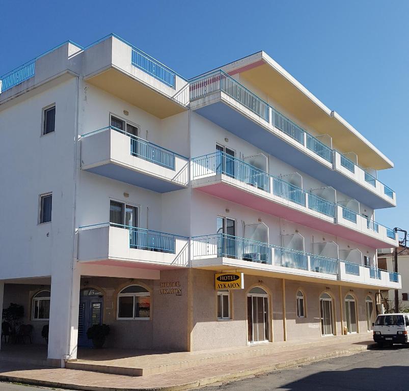 Budova, kde se hotel nachází