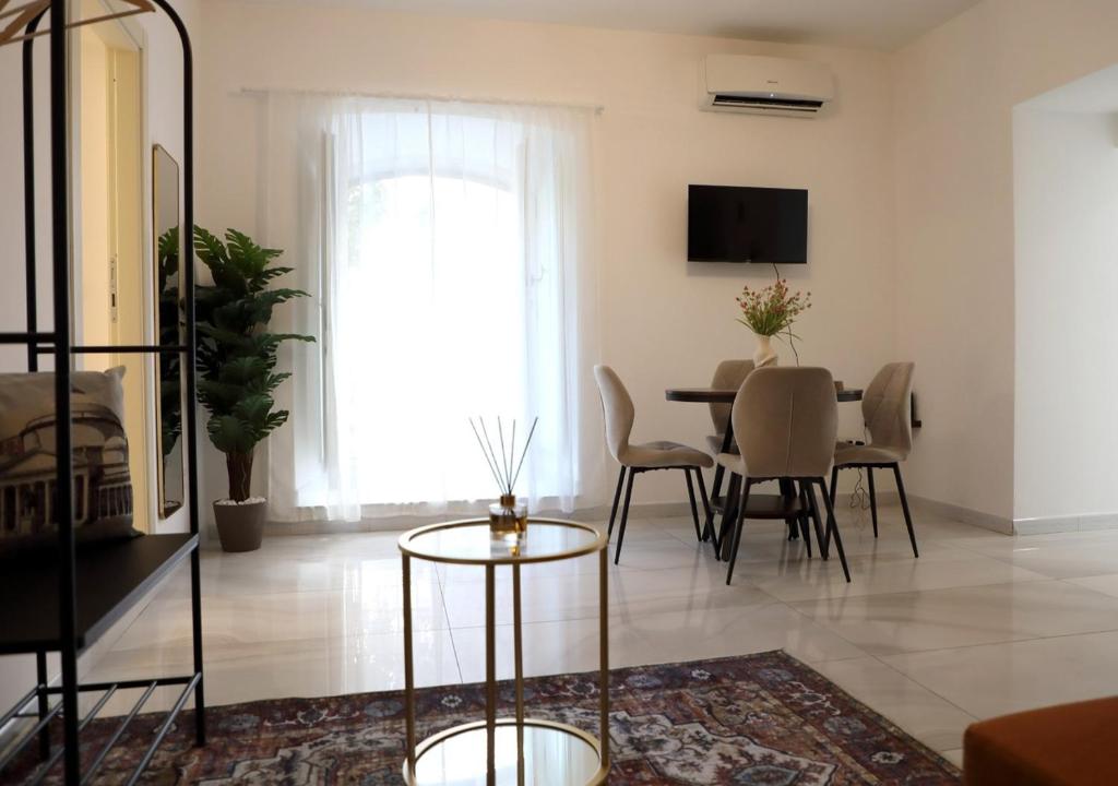 Adelphes Apartment - Nel cuore di Napoli