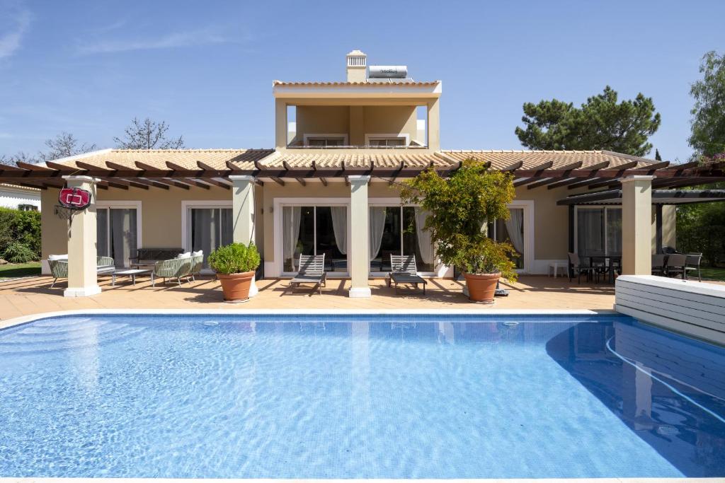 Vila Gabriel private vila -by hdproperties