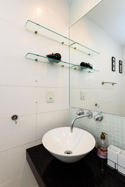  Copacabana Beach Amazing Lux 2 Bedroom Apartment