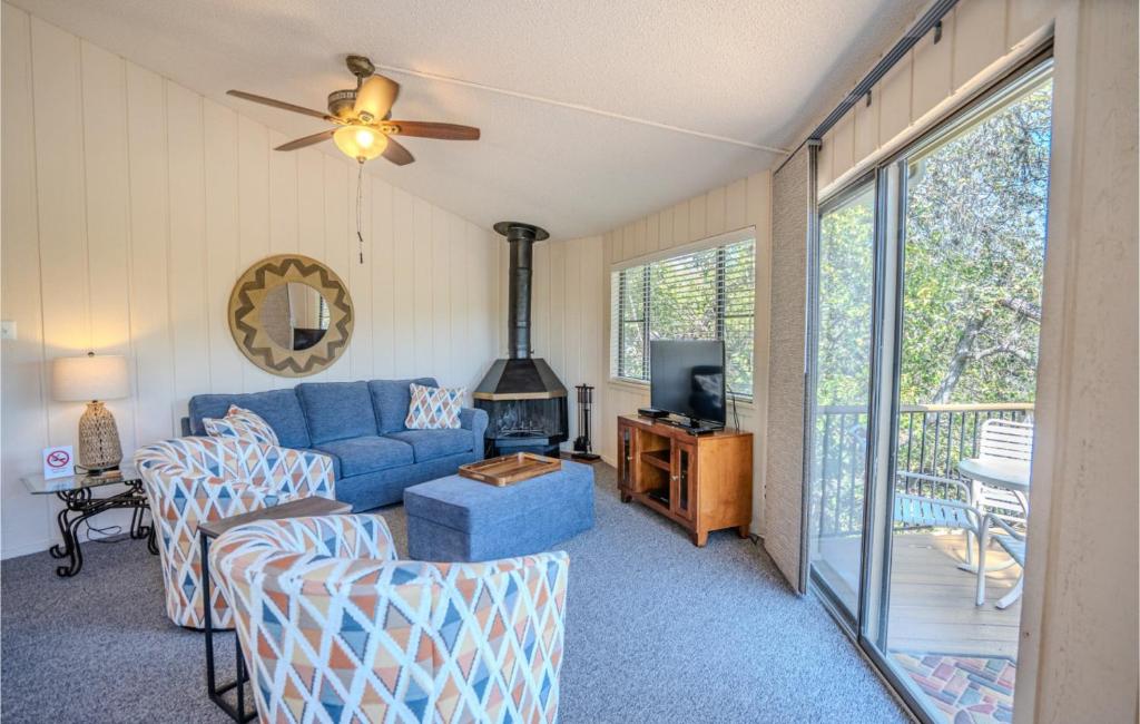 Lakefront Bungalow With Community Poolhot Tub #9