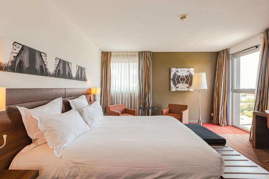 Holiday Inn Mulhouse by IHG – photo 18
