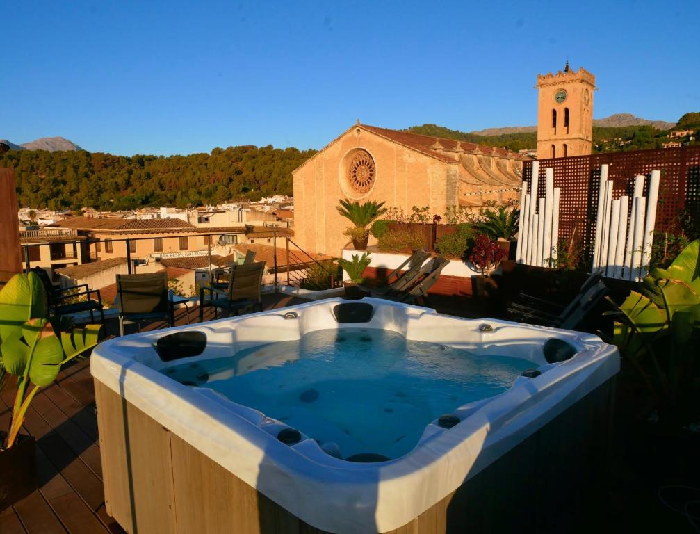 Juma Historic Hotel