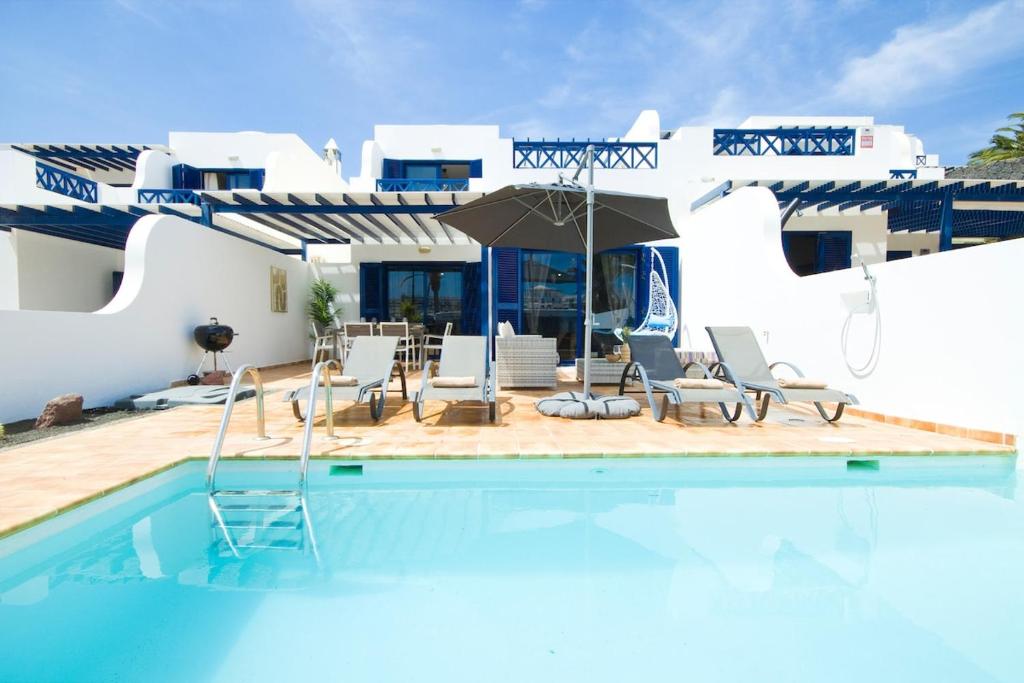 Villa Maitri - By AZ Rentals