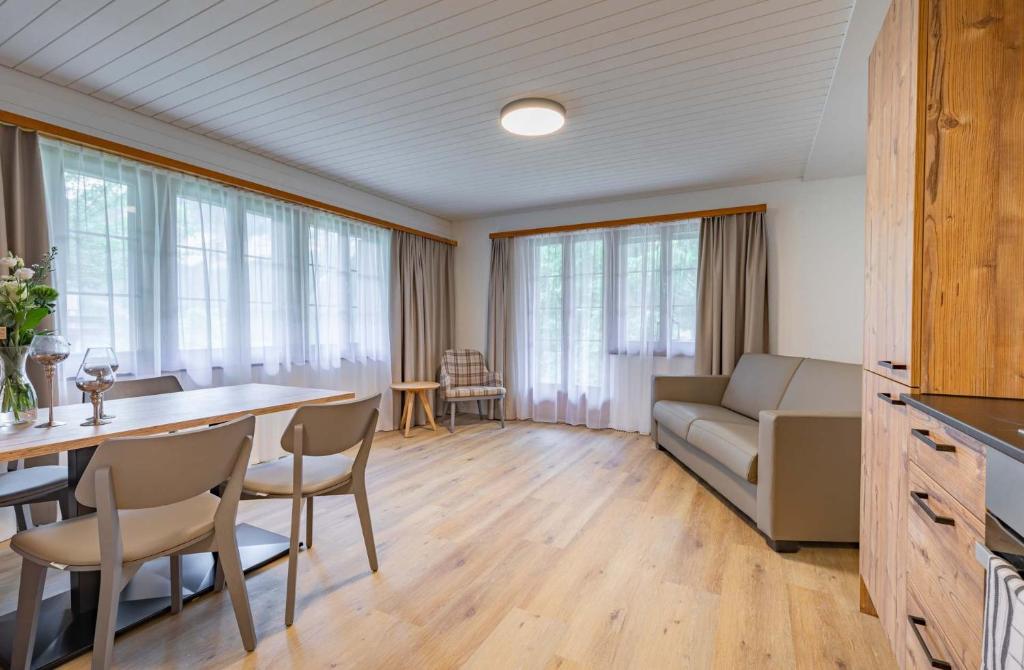 Lauberhorn Apartment - Aare Jungfrau AG