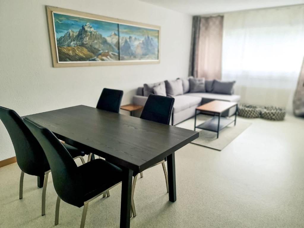 Nika Apartment - Aare Jungfrau AG