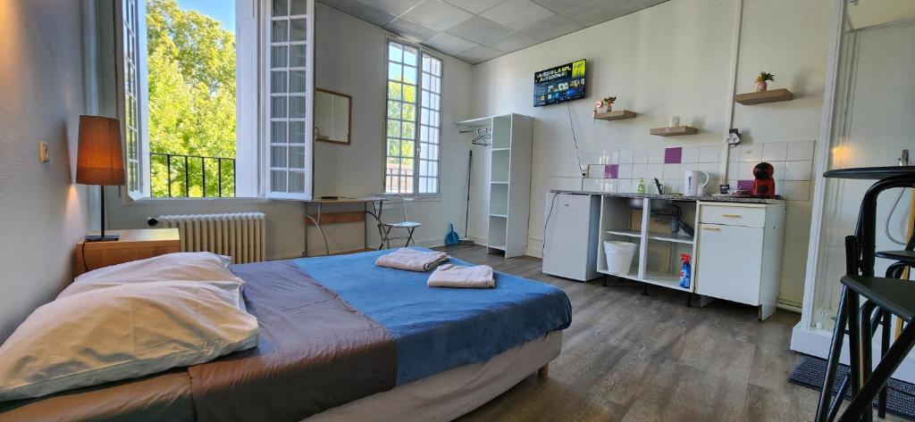 Réouverture et nouvelle gestion - Logement privatif - chambre équipée - Coeur de Bordeaux proche Victoire