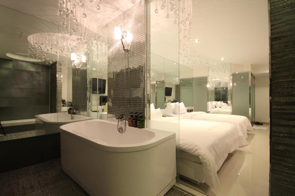 Koupelna v ubytování Boutique Hotel Aria Nampo