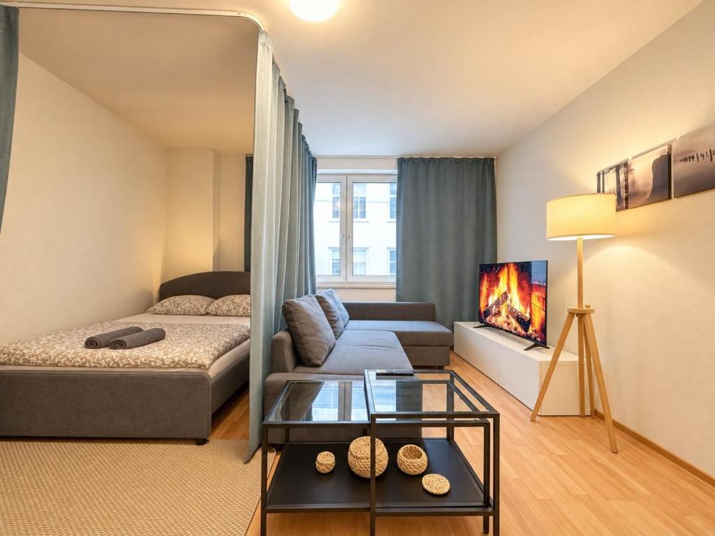 Intelligent 2-room flat for 8 U1 Vorgartenstraße