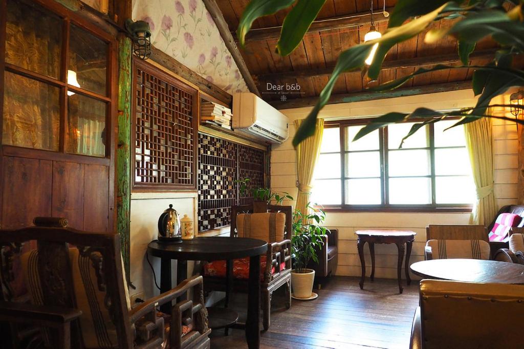 Istumisnurk majutusasutuses Qi Tang lane