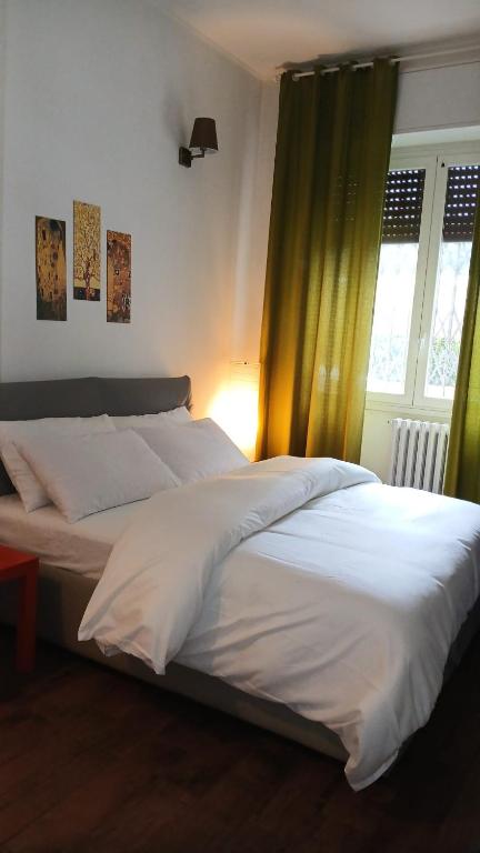 Two-Room Apartment Private Street - Central Bilocale Via Privata - Centrale