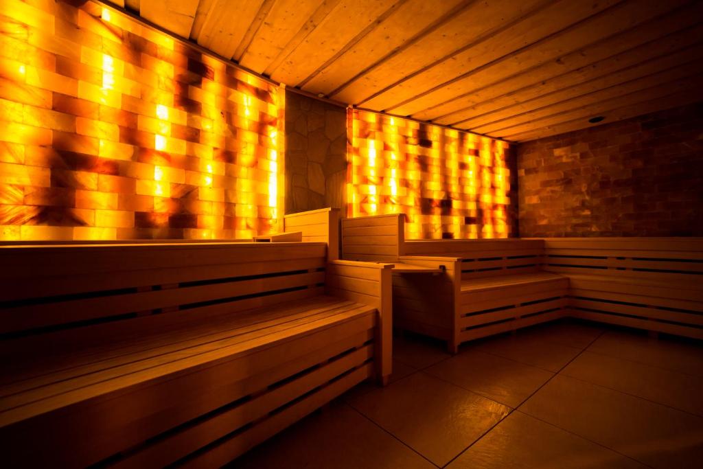 Hotel Imperial Inn - Resim 36