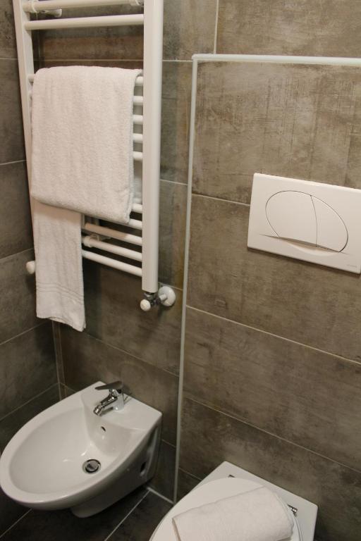 Koupelna v ubytování Alla Bianca Hotel
