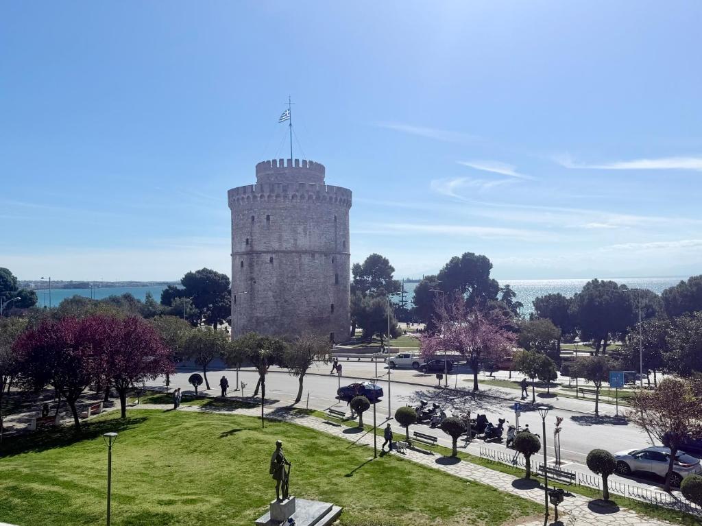 Cascara Apartment across the White Tower