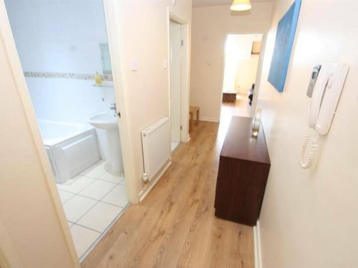 MARLEY MANSIONs APARTMENTS - KING ST REF : 10/3 - 