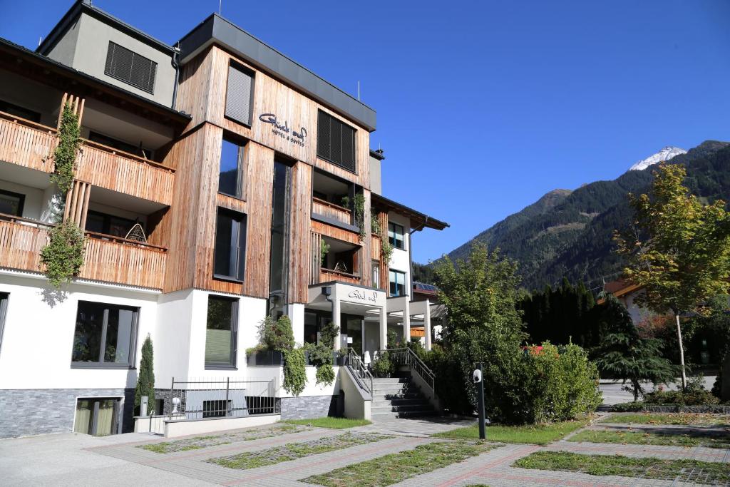 Hotel & Suites Glück Auf