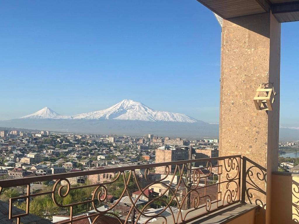 تصویر اتاق‌های نوآز سان لایت ویلا - تصویر ۲