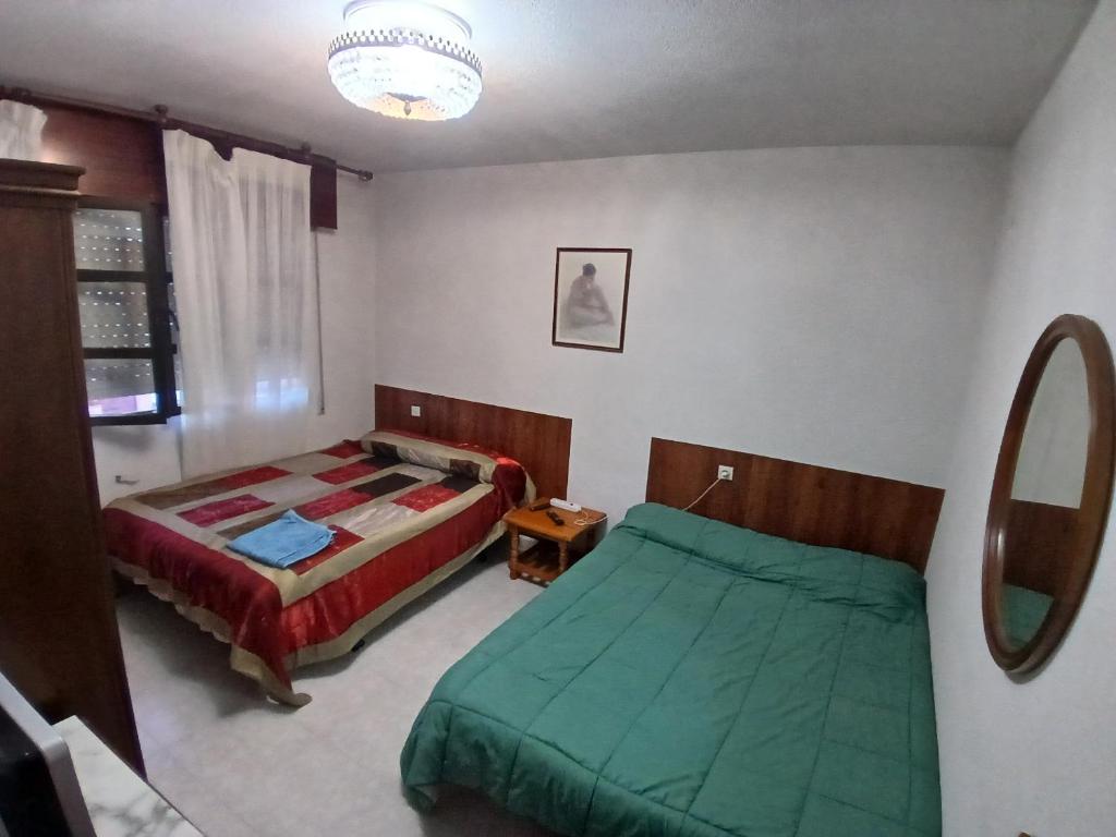 Habitacion Privada Matrimonio Familiar en Toledo